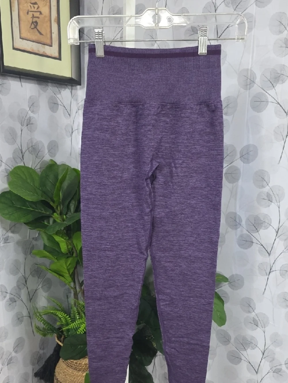 BuffBunny Miracle Seamless BBL Leggings - Picture 3 of 7